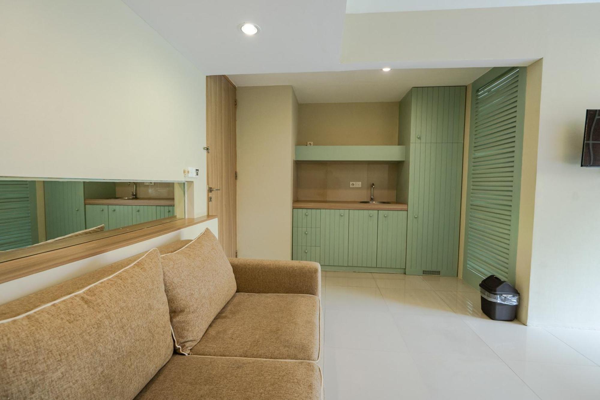 Hotel Sans Vibes Astana Seminyak (Bali)
