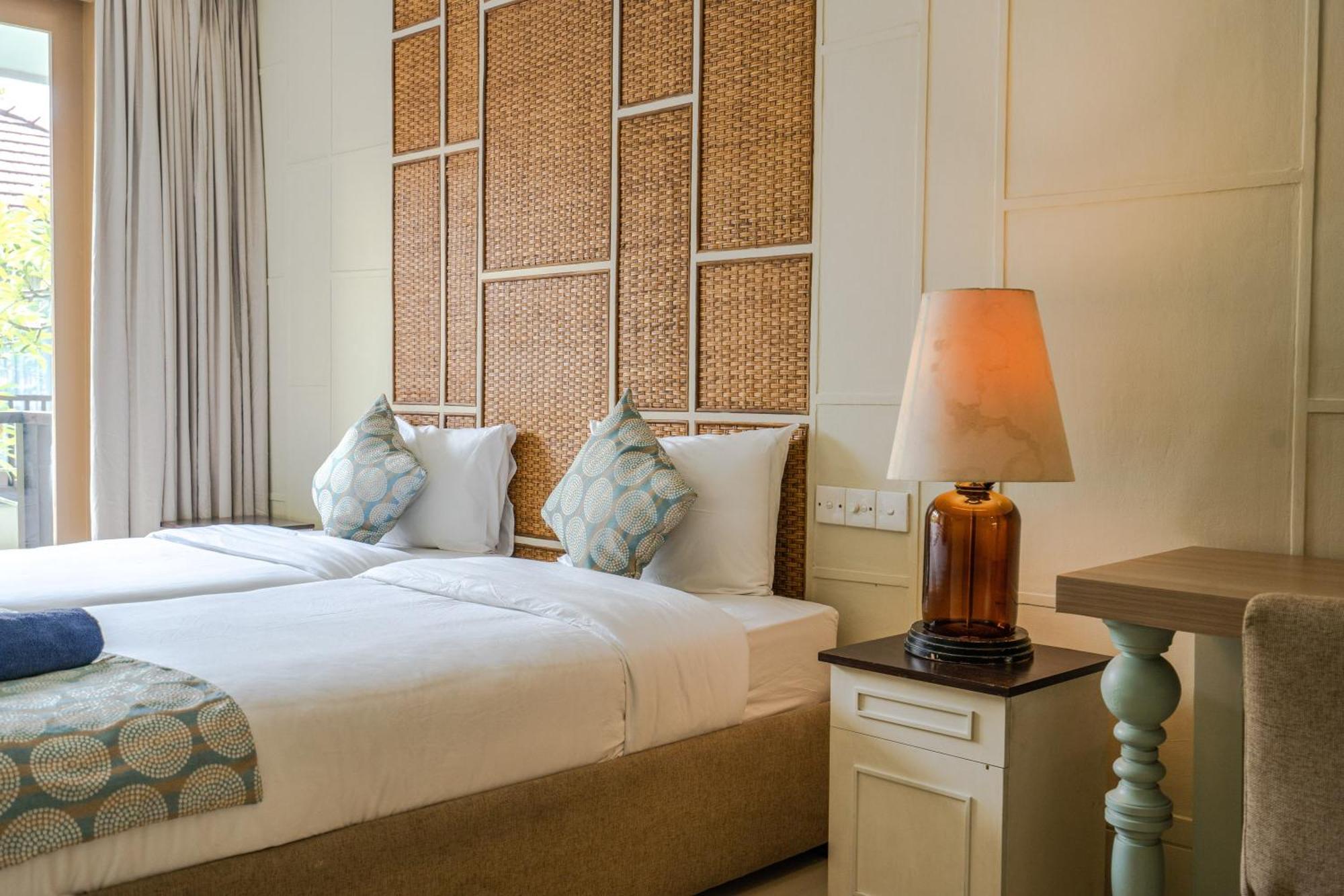 Hotel Sans Vibes Astana Seminyak (Bali)